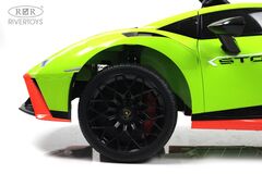 Lamborghini Huracán STO E888EE (ЛИЦЕНЗИОННАЯ МОДЕЛЬ) с дистанционным управлением