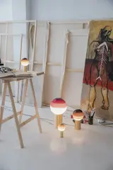 Настольный светильник Dipping Light M Burgundy-матовая латунь