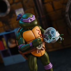 Фигурка NECA TMNT: Pizza Club Donatello