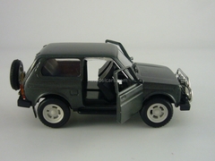 VAZ-21213 Niva Lada darkgray metallic 1:43 Agat Mossar Tantal