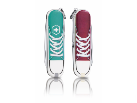 Нож-брелок Victorinox Classic LE12, 58 mm 
