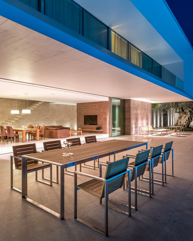 Dining table OUTDOOR