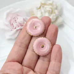 Серьги пусеты с эмалью круглые, розовый, 25 мм, сталь, позолота, СГ051