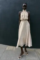 ZARA ПЛАТЬЕ МИДИ В ГОРОШЕК С ГОРЛОВИНОЙ ХАЛТЕР, БЕЖЕВО-КОРИЧНЕВЫЙ