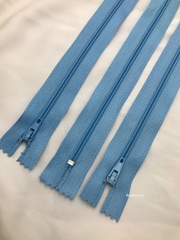 Молния голубая (васильковая)