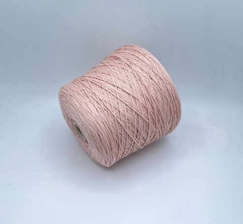Industria Italiana (пр.Италия),art-Darling 220м/100гр, 64% Органический хлопок, 20% Полиамид, 16% Металлизированное волокно(люрекс), цвет-Нежно-розовый. арт-29186