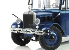 YaA-2 Giant 1932 Ultra Models 1:43