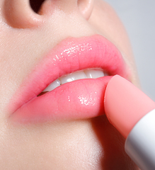 LuxVisage Бальзам-тинт для губ Tint & care pH formula цвет и увлажнение тон 01 3,9г