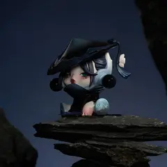 Случайная фигурка POP MART. Skullpanda: The Ink Plum Blossom