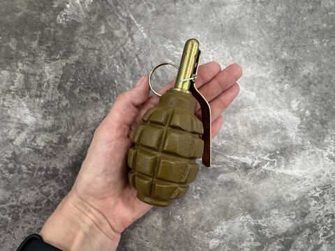 Учебно-имитационный макет Граната Ф-1 (лимонка)