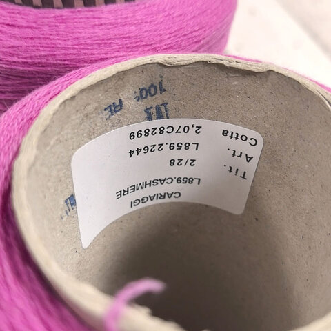 Кашемир кардный CARIAGGI CASHMERE 100 2/28 цикламен