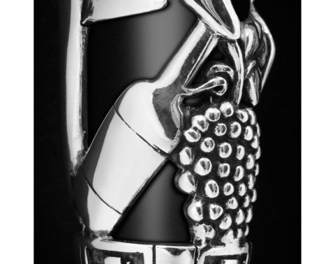 Перьевая ручка Caran d'Ache Spirit of Switzerland Silver LE M (5090.051)