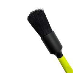 GlossWork Rubber Black Brush Кисть с прорезиненной ручкой 28мм искусственный ворс черный