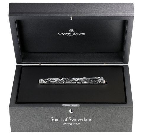 Перьевая ручка Caran d'Ache Spirit of Switzerland Silver LE M (5090.051)