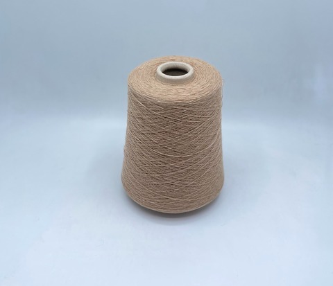 Бобинная пряжа (пр.Италия),art-Rugantino 1300м/100гр,100%Шерсть , цвет- Бежевый , арт.29405