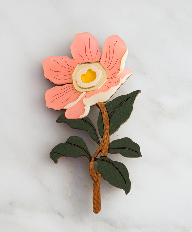 Брошь Peony