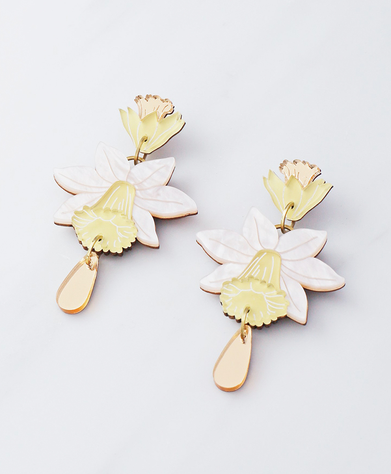 Серьги Daffodil Statement Earrings