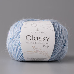 Classy, пряжа с люрексом и пайетками, шелк-5%, мериносовая шерсть-20%, нейлон-30%, норка-45%, 50 гр, 240 м, голубой