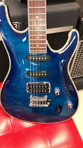 IBANEZ SA360NQM-SPB электрогитара