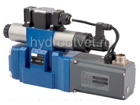 Фото 4WRTE10W8-100L-4X/6EG24K31/A1M - Пропорциональный быстродействующий распределитель с обратной связью по положению золотника и со встроенным усилителем (OBE), Ду10, A1 = ±10 В, номинальный расход 100 л/мин, схема W8-, каналы управления X и Y = внешние