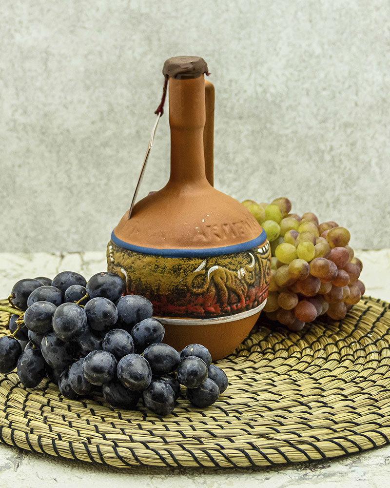 Вино Maran Winery Арени Наирян Красное Сухое в Кувшине 2017 г.у. 14% 0,5 л