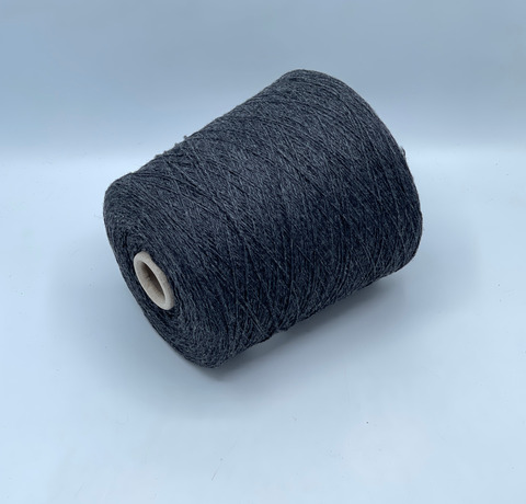 Natural fantasy, Zanska 40, 2/14 700м. 70% Меринос, 30% Кашемир, Антрацит (498/473), 39660