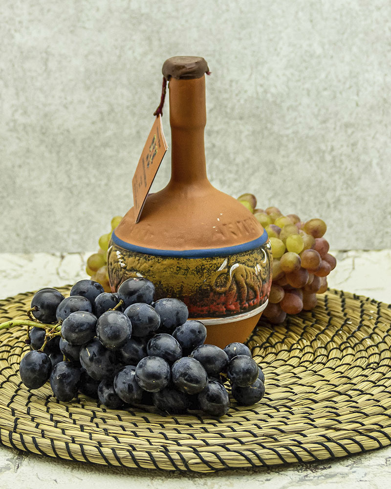 Вино Maran Winery Арени Наирян Красное Сухое в Кувшине 2017 г.у. 14% 0,5 л