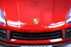 Porsche E999EE (лицензионная модель) с дистанционным управлением