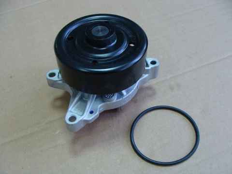 водяной насос Geely Emgrand  1136000158