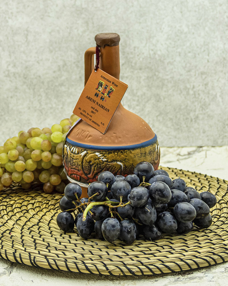 Вино Maran Winery Арени Наирян Красное Сухое в Кувшине 2017 г.у. 14% 0,5 л