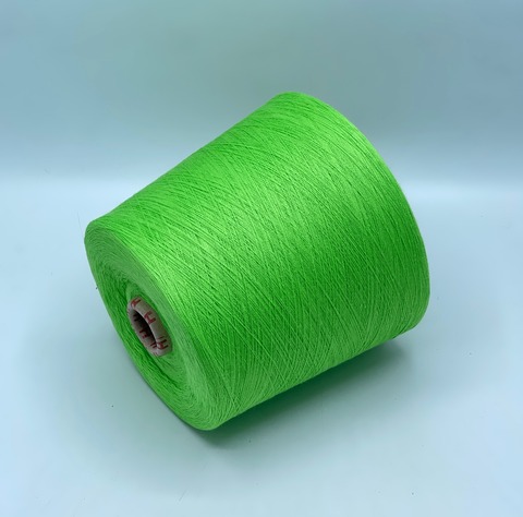 Бобинная пряжа,Cotton, 2540м. 100%Хлопок, Светло-зеленый(322), 39261