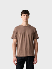 Футболка GUESS
