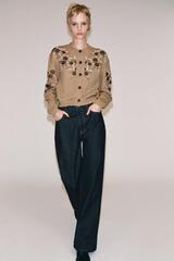 ZARA ТРИКОТАЖНЫЙ КАРДИГАН С ВЫШИВКОЙ И БУСИНАМИ, РЫЖЕВАТО-КОРИЧНЕВЫЙ