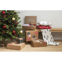 Плед из хлопка с новогодним рисунком magic forest из коллекции new year essential, 130х180 см