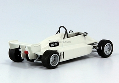 Estonia-21M white 1:43 DeAgostini Auto Legends USSR #127