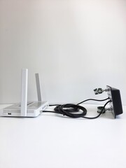 Триада-26260-CRC9antenna.ru. Антенна MIMO 3G4G1800900МГц направленная на кронштейн с большим усилением
