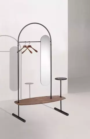 Фото: Вешалка ARCO Black/Walnut/Sahara Noir с зеркалом, полкой и вешалками - основной вид