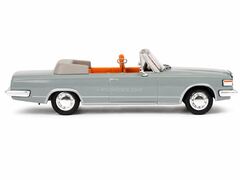 ZIL-41044 Parade Phaeton USSR 1:43 DeAgostini Service Vehicle #39