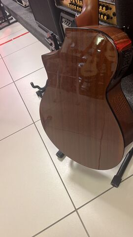 Ibanez AEWC11-DVS электроакустическая гитара
