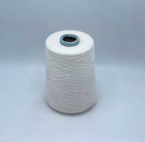 Cariaggi (пр.Италия),art-Duequarantasei 2/46 2300м/100 гр, 100% Кашемир , цвет-Молочный, арт.34357