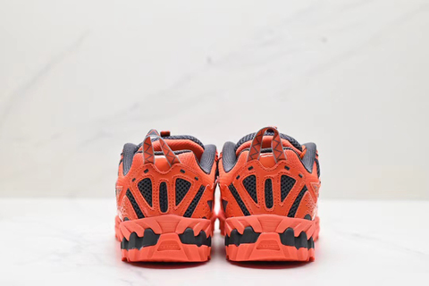New Balance 610 'Poppy' 