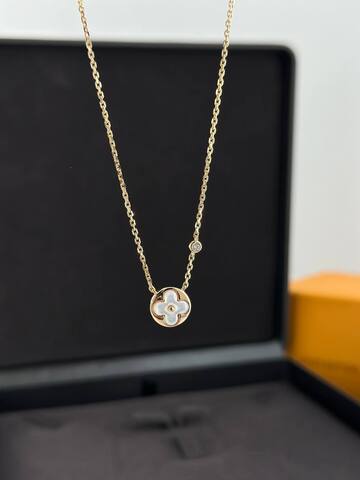 Колье LV BLOSSOM с круглой подвеской rose VGOLD lux