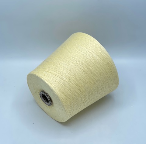 Бобинная пряжа,Cotton, 2540м. 100%Хлопок, Нежно-желтый(494), 39264