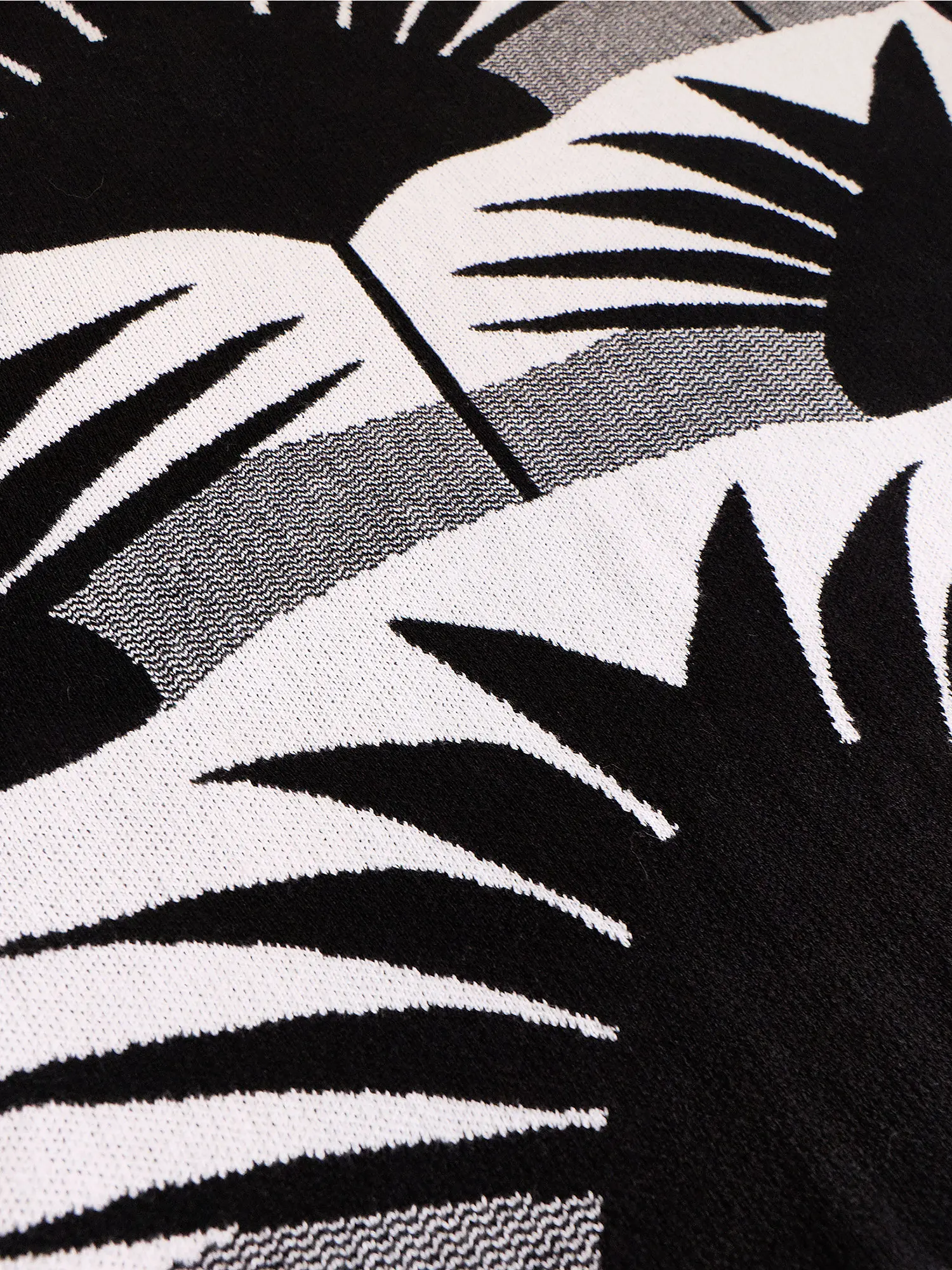 Топ летний Litvinov GRAFICA II