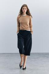 ZARA ПРЯМЫЕ ШОРТЫ С ЗАЩИПАМИ — ZW COLLECTION, ПОЛОСКИ