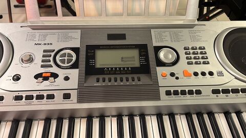 ROCKDALE TALENT	MK-935 СИНТЕЗАТОР