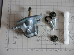 Кран топливный Honda XR250 R XR350R XR500 XR400R XR600 / YCF 125 150
