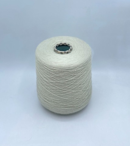 Olimpias (пр.Италия),2/32 1600м/100гр, 50% Меринос 50%Акрил, цвет-Фисташковое мороженое(484),арт-34204