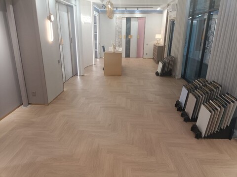 Кварц-виниловая плитка My Step Aqua LVT Елка - Дуб Вета (MSAG06)
