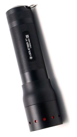 Фонарь ручной Led Lenser P7 черный лам.: светодиод  AAAx4 (501046)